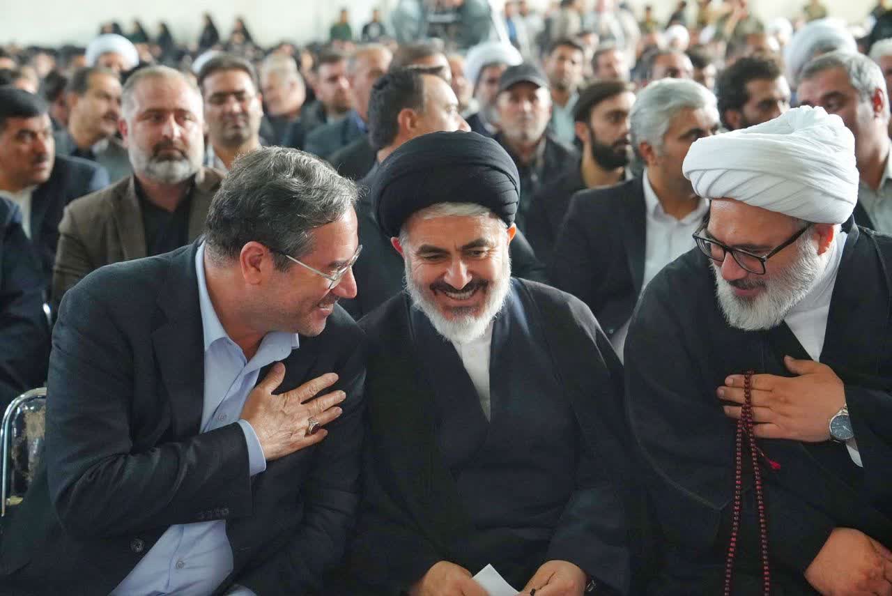 برگزاری اجلاسیه پایانی یادواره 167 شهید شهرستان باروق + تصاویر