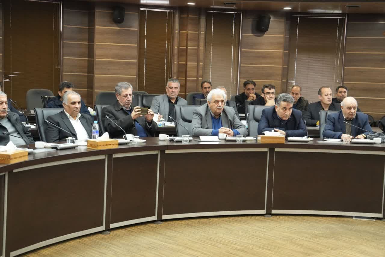 آلبوم تصویری / نشست استاندار آذربایجان غربی با جمعی از فعالان جامعه کارگری، بازنشستگان و تعاونگران