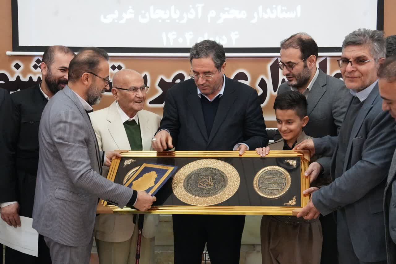 برگزاری جلسه شورای اداری شهرستان اشنویه + تصاویر