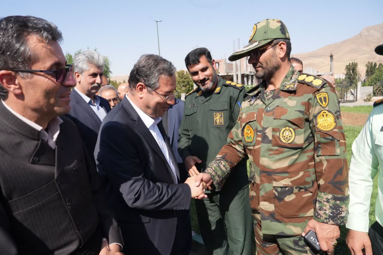 آغاز سفر استاندار آذربایجانغربی به شهرستان مهاباد + تصاویر