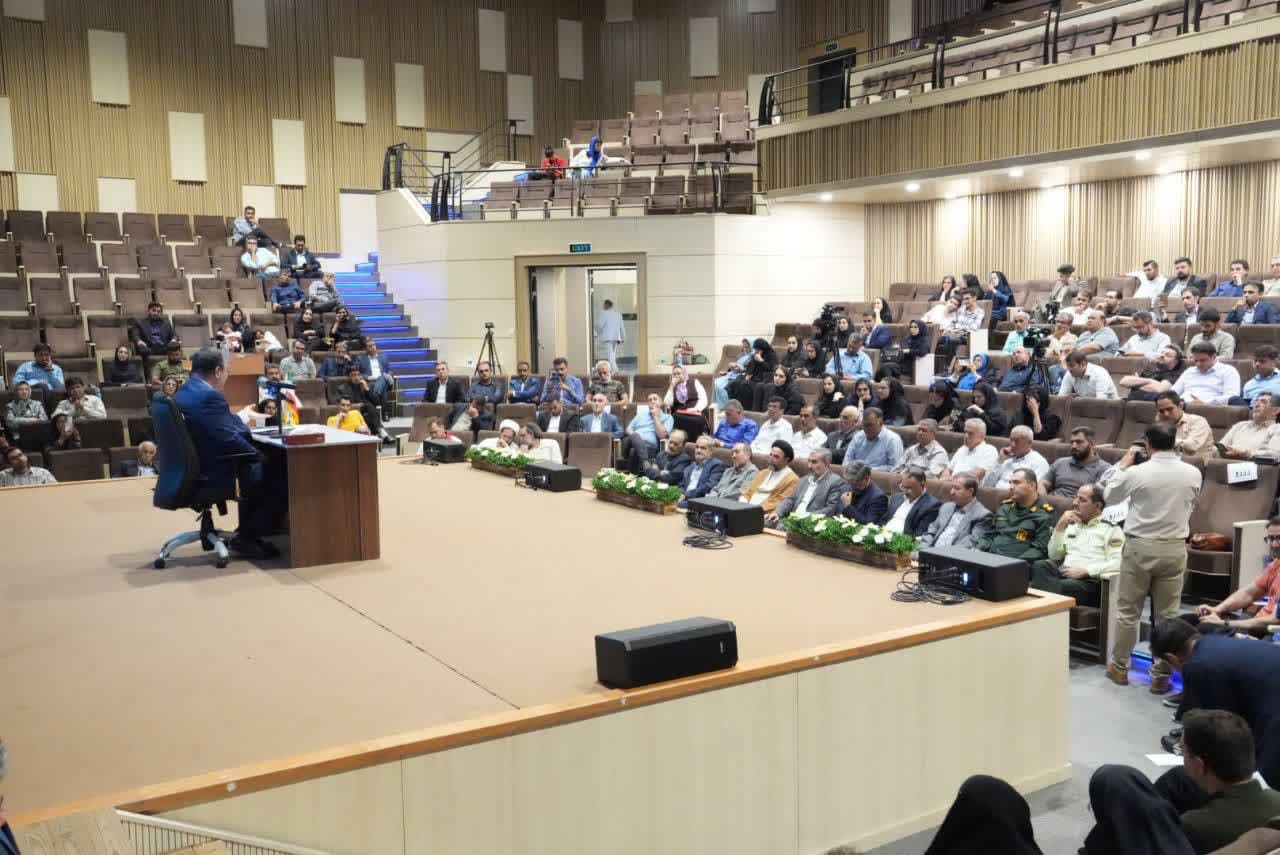 آلبوم تصویری / برگزاری آیین بزرگداشت روز خبرنگار در ارومیه