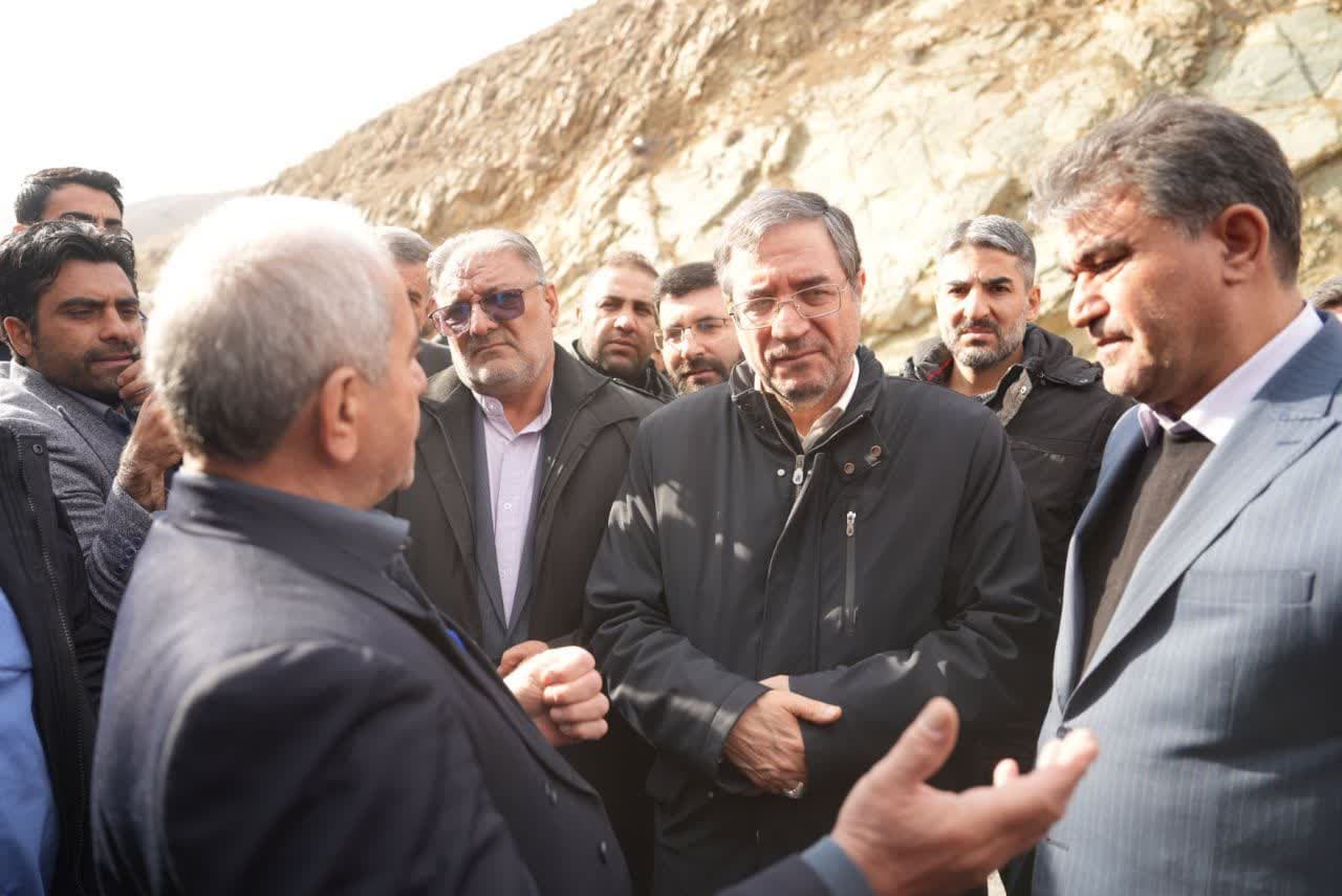 بازدید معاون امور مجلس رئیس جمهور و استاندار آذربایجانغربی از ایستگاه راه آهن بابکان خوی + تصاویر
