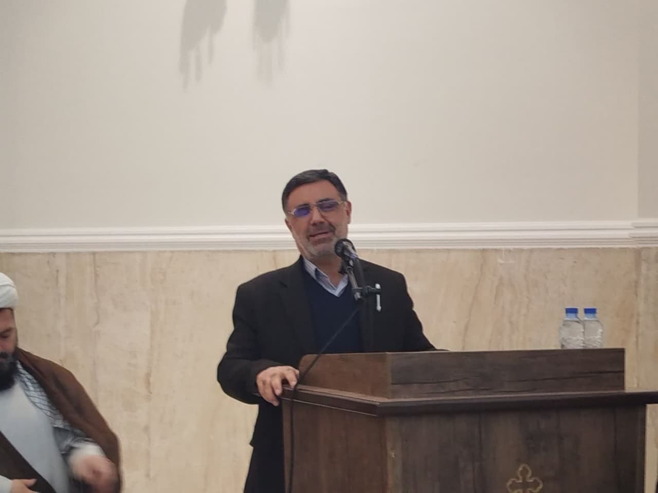 حضور معاون سیاسی و اجتماعی استاندار آذربایجانغربی در مراسم گرامیداشت میلاد حضرت عیسی (ع) + تصاویر
