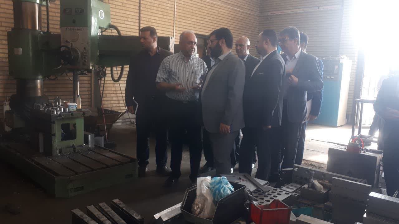 بازدید معاون هماهنگی امور اقتصادی استاندار آذربایجان غربی از سه شرکت تولیدی و صنعتی در ارومیه + تصاویر