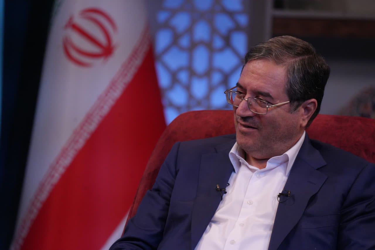 حضور استاندار آذربایجانغربی در برنامه تلویزیونی "استاندار" + تصاویر