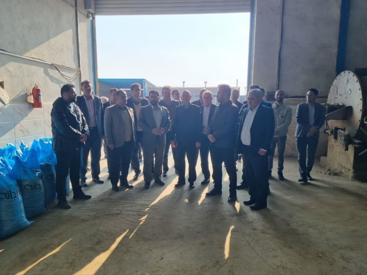 بازدید معاون هماهنگی امور اقتصادی استاندار آذربایجان غربی از چند واحد تولیدی و صنعتی در پلدشت