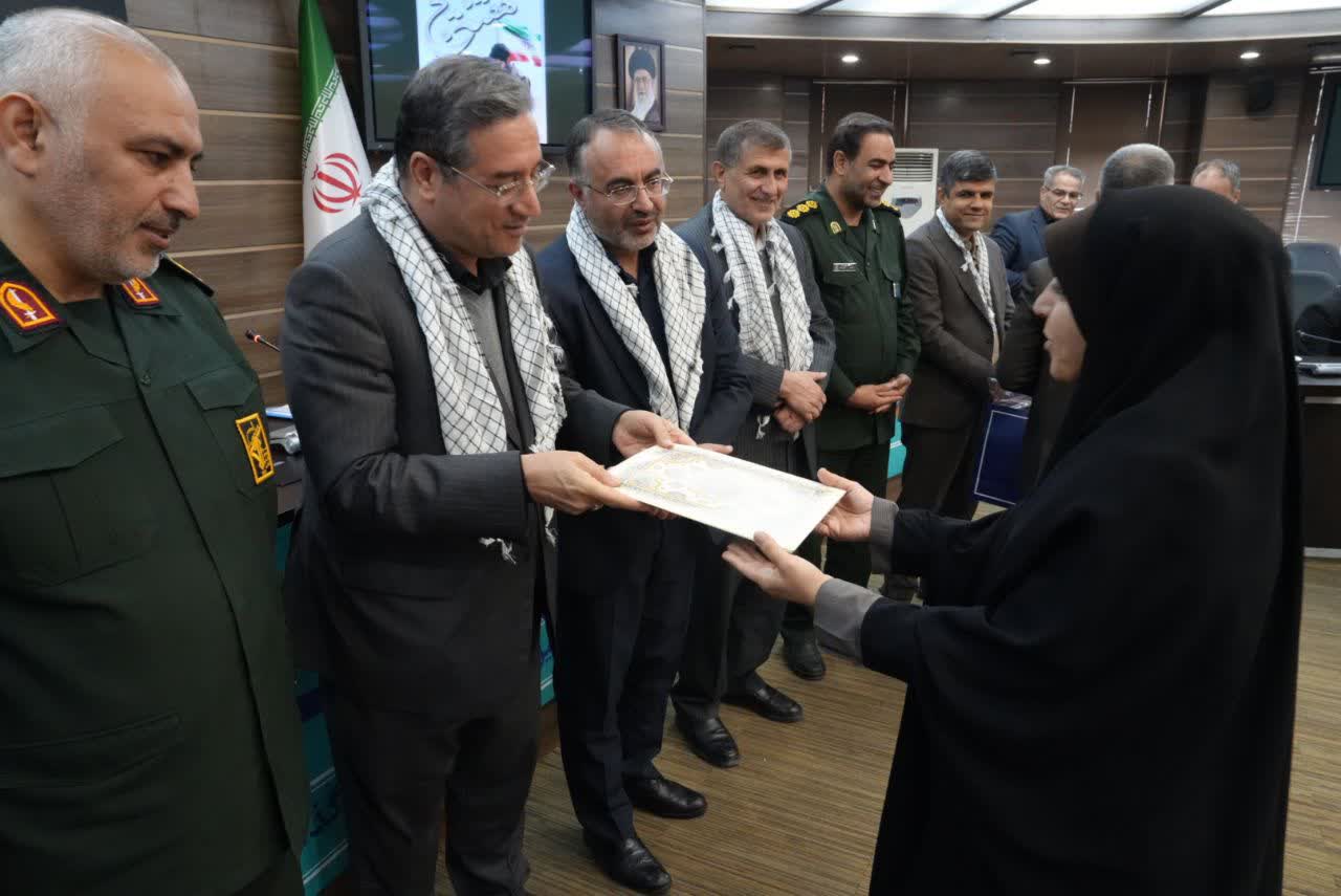 برگزاری آیین تجلیل از مدیران برتر بسیج ادارات آذربایجانغربی + تصاویر