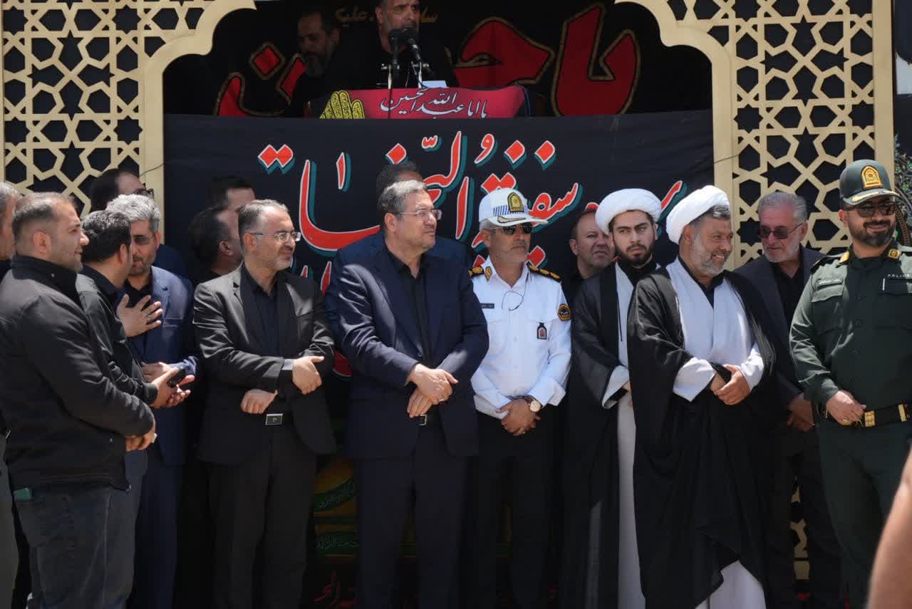 آلبوم تصویری / حضور استاندار آذربایجانغربی در آیین عزاداری تاسوعای حسینی در ارومیه