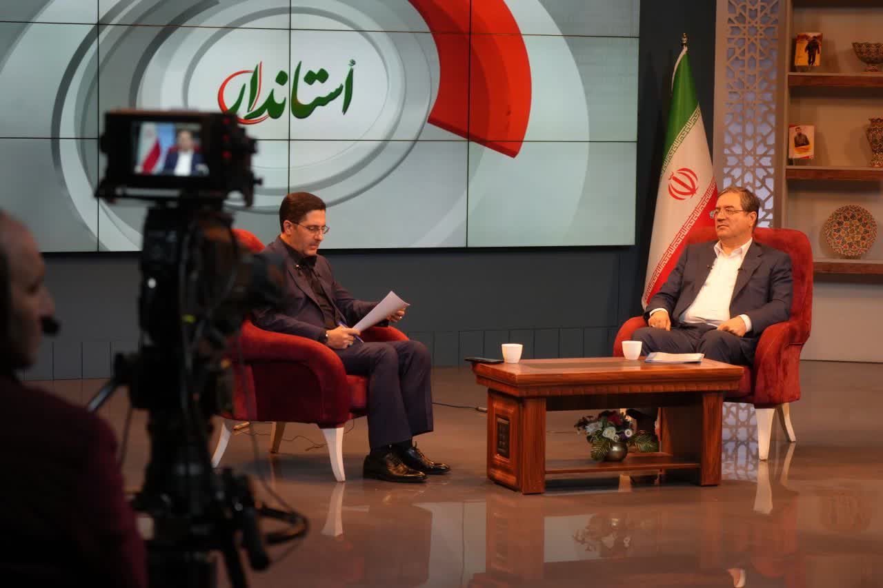 حضور استاندار آذربایجانغربی در برنامه تلویزیونی "استاندار" + تصاویر