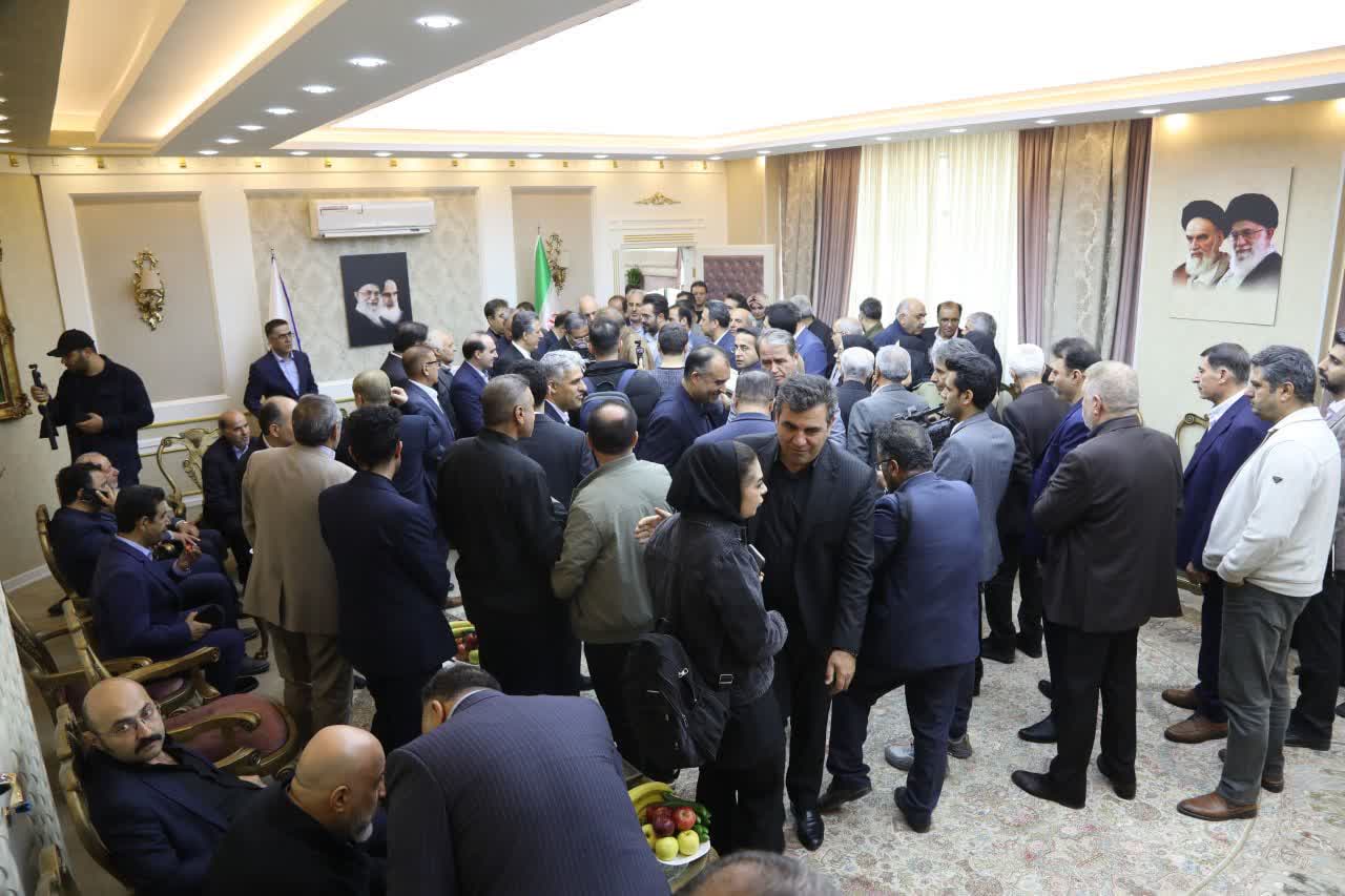 قدردانی استاندار آذربایجان‌غربی از مجاهدت اقتصادی بخش خصوصی در ایام جنگ رمضان