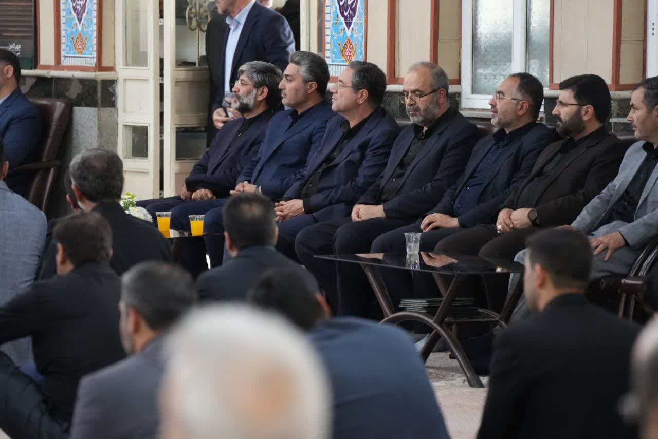 برگزاری آیین بزرگداشت شهدای والامقام حادثه تجاوز رژیم صهیونیستی به زندان اوین در ارومیه + تصاویر