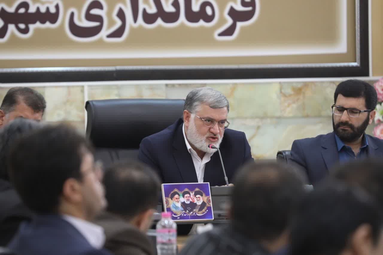 آلبوم تصویری / دیدار استاندار آذربایجانغربی با جمعی از فعالین اقتصادی شهرستان اشنویه