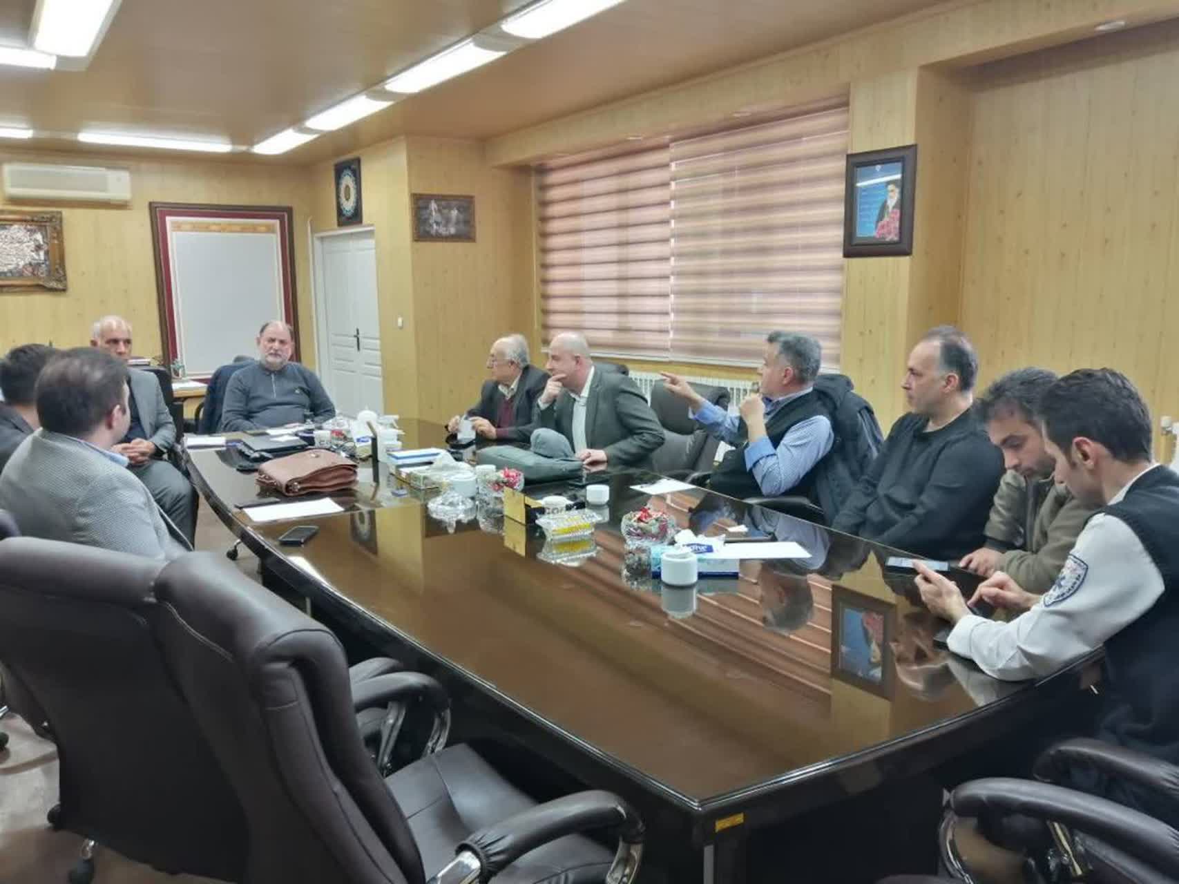 برگزاری جلسه هماهنگی تداوم تأمین دارو و تجهیزات پزشکی در آذربایجان‌غربی