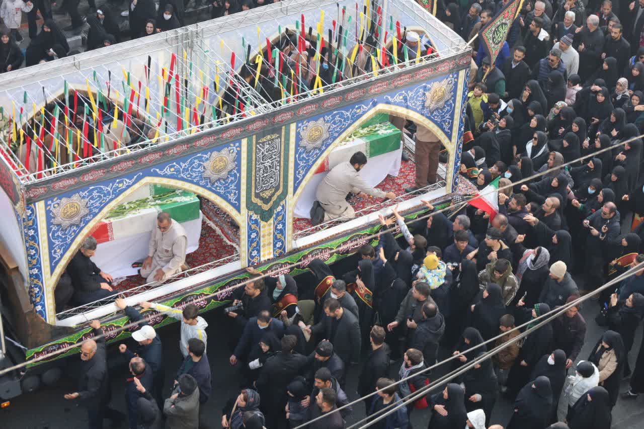 برگزاری آیین تشییع پیکر مطهر 6 شهید گمنام دوران دفاع مقدس در ارومیه + تصاویر