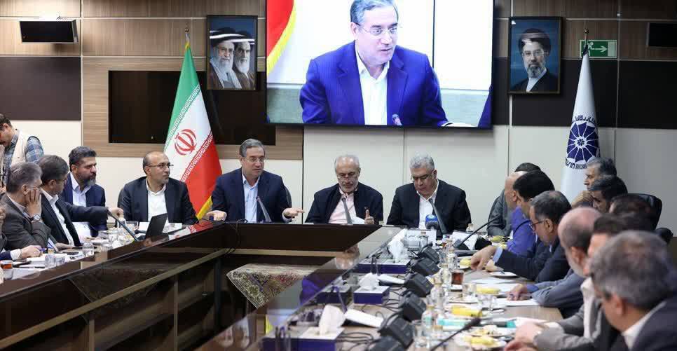 از دید دولت فرمانده استان استاندار است