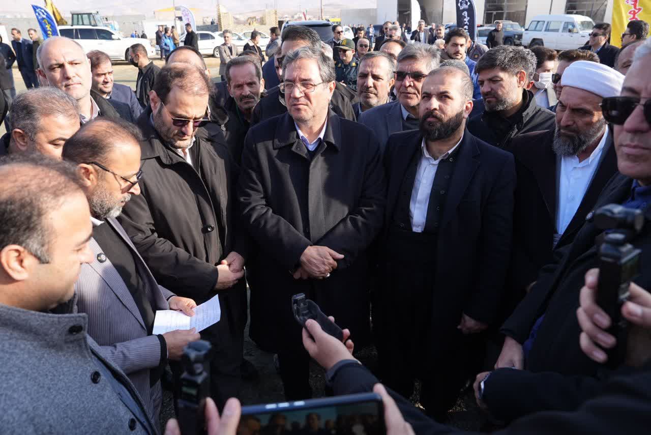 بازدید استاندار آذربایجان‌غربی از پروژه پایانه صادراتی شهرداری اشنویه + تصاویر