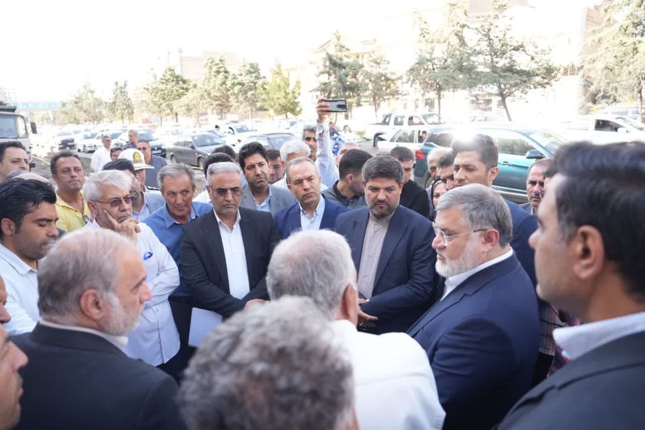 بررسی مسائل و مشکلات ساکنان خیابان عدالت ارومیه با حضور استاندار آذربایجانغربی + تصاویر