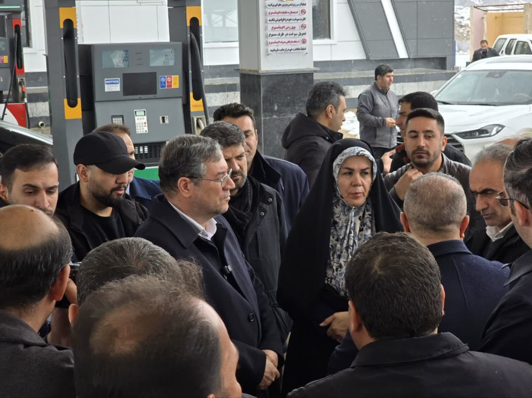 بازدید استاندار آذربایجان‌غربی از مجتمع خدمات رفاهی بین‌راهی و تیرپارک شرکت تجارت باختر آذربایجان + تصاویر