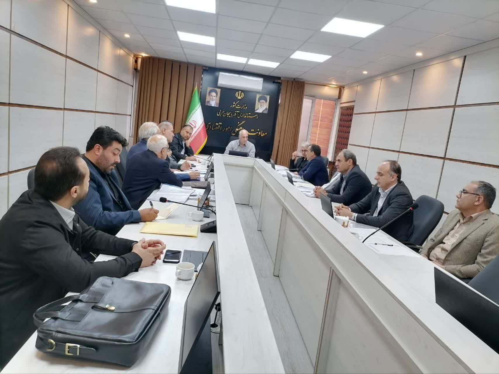 برگزاری جلسه بررسی مشکلات واحدهای آرد و نان شهرستان خوی