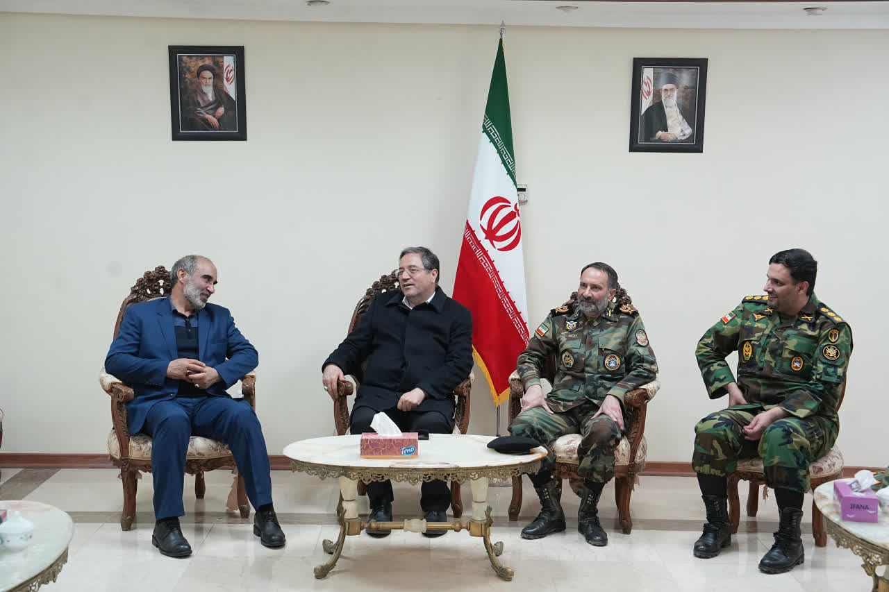 دیدار استاندار آذربایجان‌غربی با فرمانده نیروی زمینی ارتش
