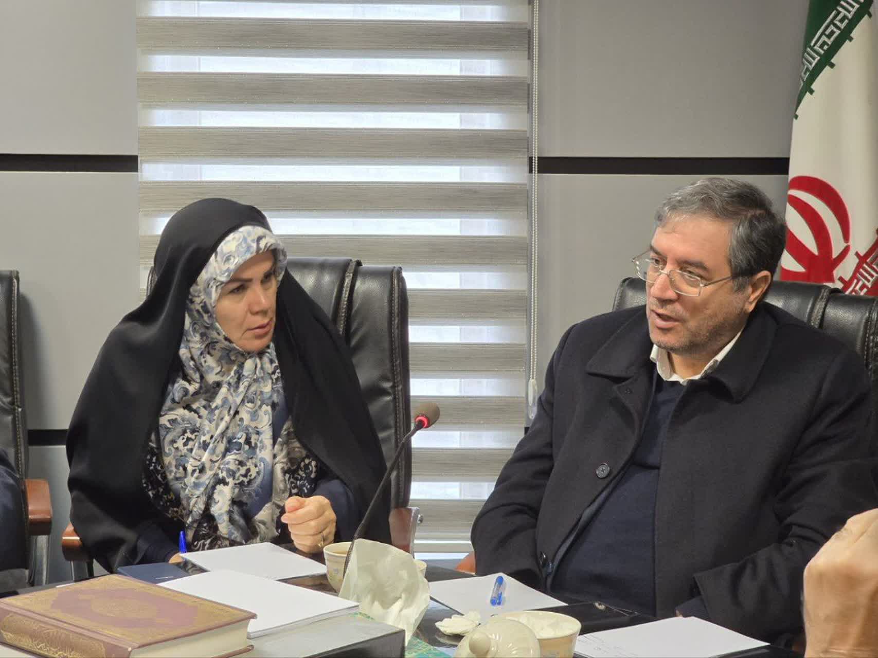 برگزاری نشست بررسی مسائل مرزی و ظرفیت‌های اقتصادی شهرستان ماکو + تصاویر