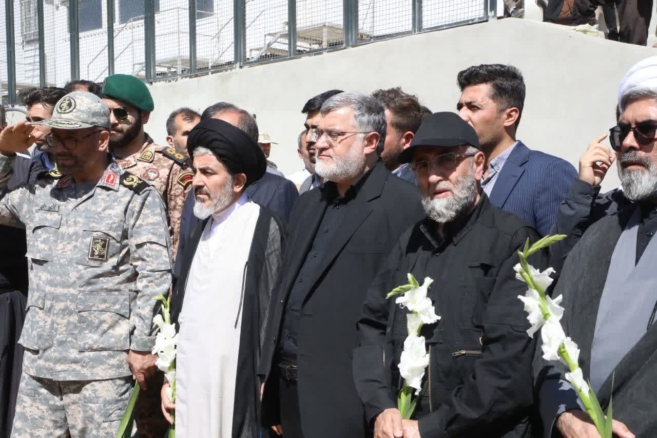 آلبوم تصویری / برگزاری آیین استقبال از پیکر مطهر شهدای تازه تفحص شده دفاع مقدس در مرز کیله سردشت