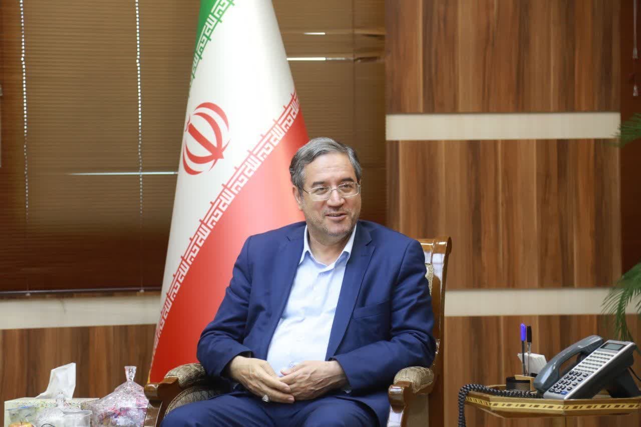 دیدار معاون توسعه مدیریت، پشتیبانی و امور مجلس سازمان اوقاف و امور خیریه با استاندار آذربایجانغربی