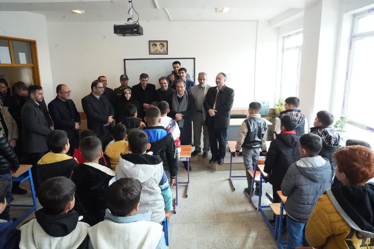 افتتاح مدرسه مشارکتی بامداد امید در ارومیه + تصاویر