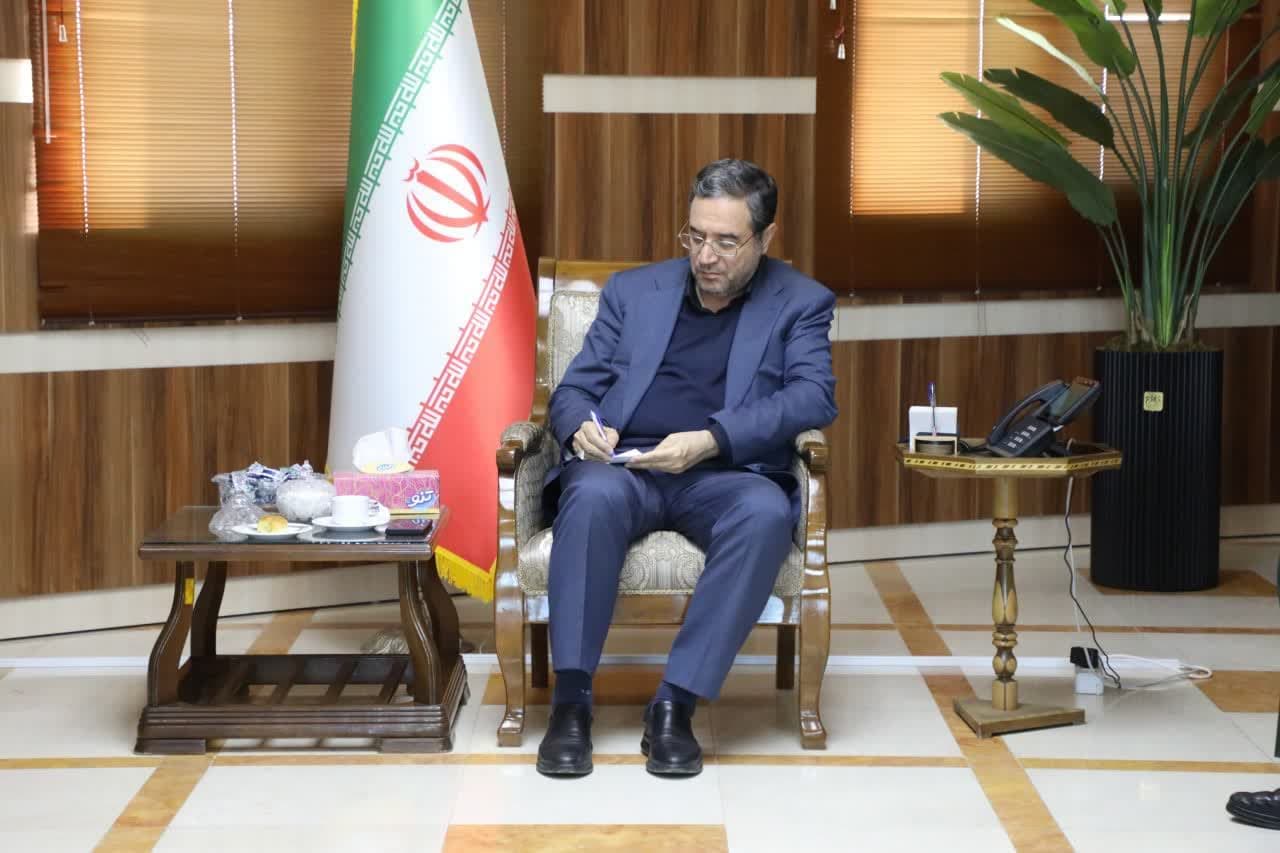 دیدار جمعی از فرماندهان سپاه استان با استاندار آذربایجان غربی + تصاویر