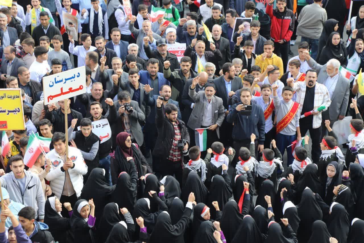 آلبوم تصویری / برگزاری راهپیمایی یوم الله 13 آبان و روز ملی مبارزه با استکبار جهانی در ارومیه