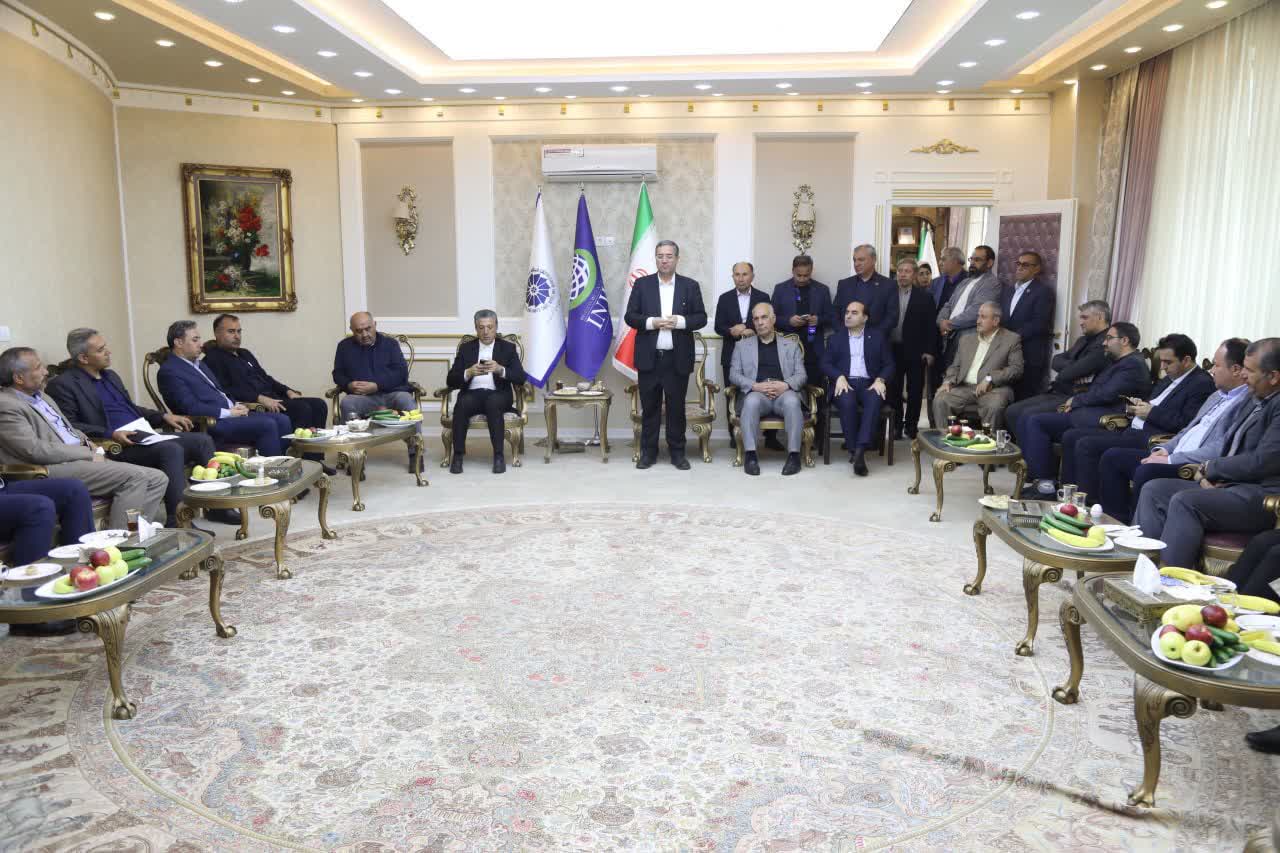 قدردانی استاندار آذربایجان‌غربی از مجاهدت اقتصادی بخش خصوصی در ایام جنگ رمضان