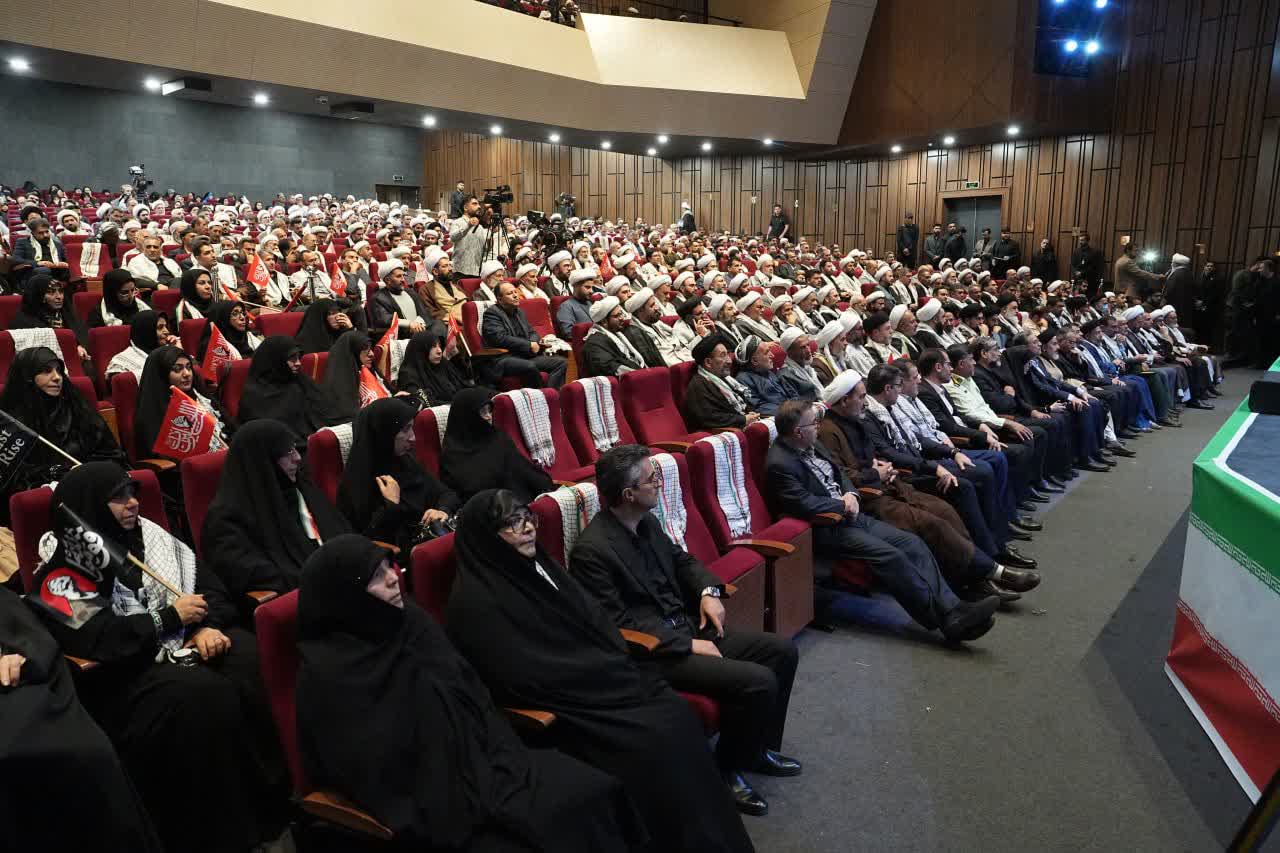 آلبوم تصویری / برگزاری مراسم بزرگداشت اسطوره وحدت در جهان اسلام