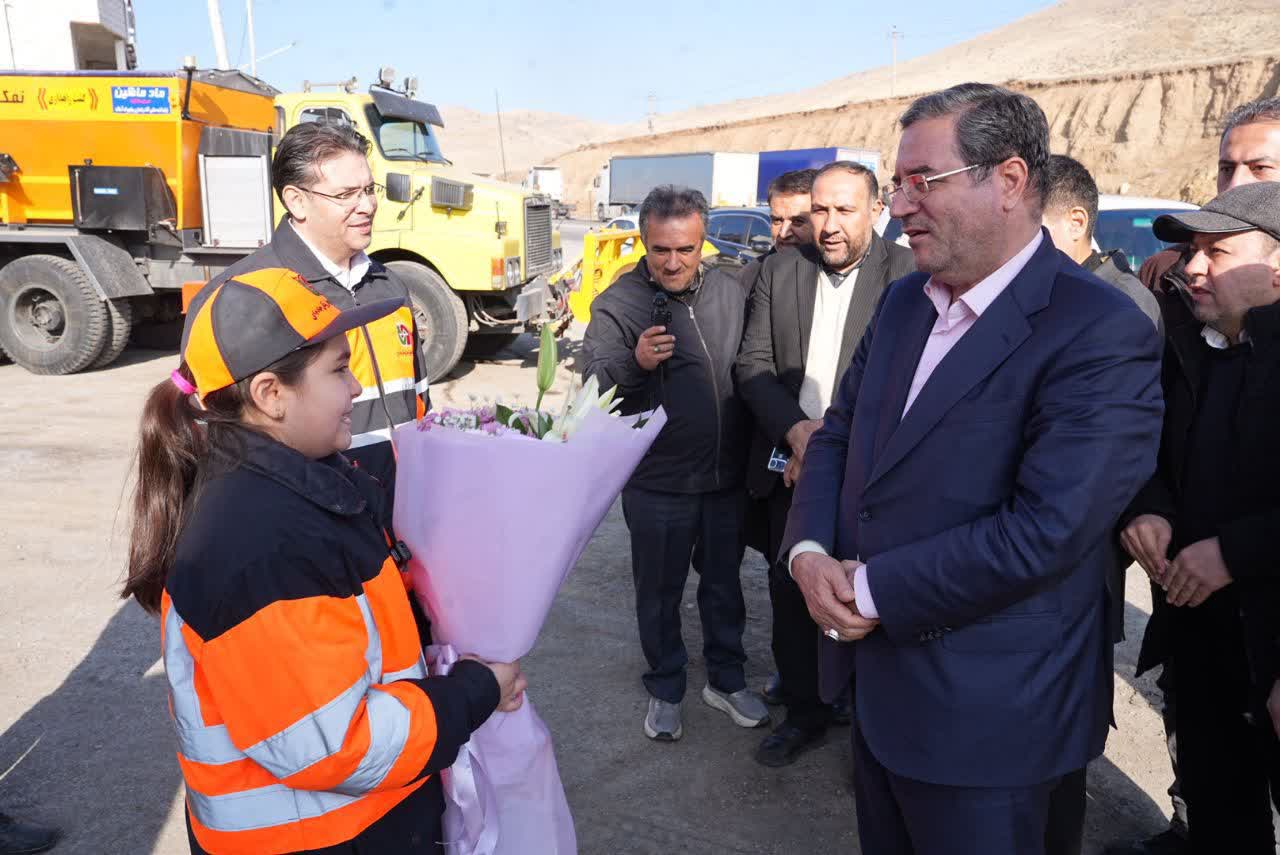 جشن شب یلدای استاندار آذربایجان‌غربی با راهداران + تصاویر