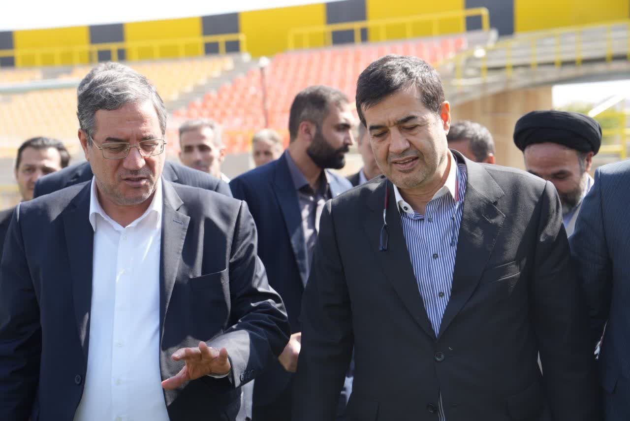 بازدید وزیر ورزش و جوانان از ورزشگاه 15 هزار نفری شهید باکری ارومیه + تصاویر