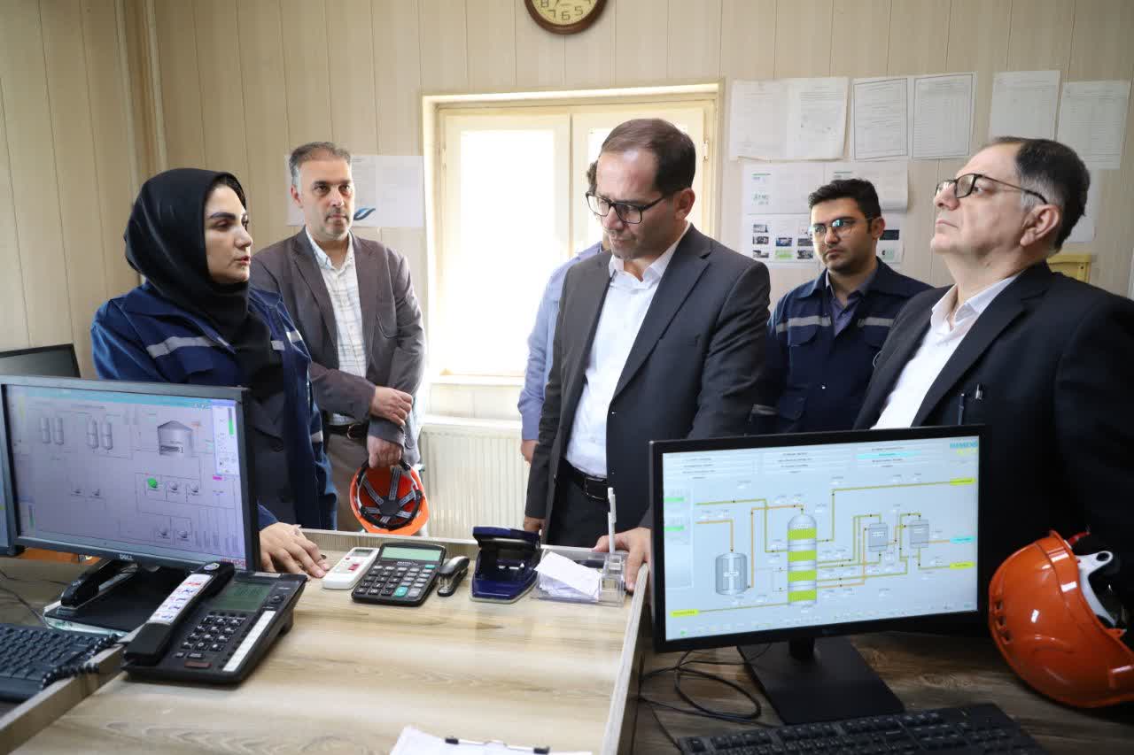 تأکید معاون استاندار آذربایجانغربی بر تدوین طرح جامع پدافند غیرعامل پتروشیمی ارومیه