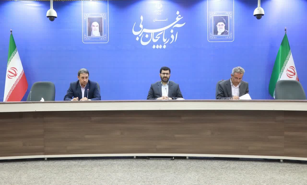 برگزاری جلسه هماهنگی مرکز خدمات سرمایهگذاری آذربایجانغربی + تصاویر