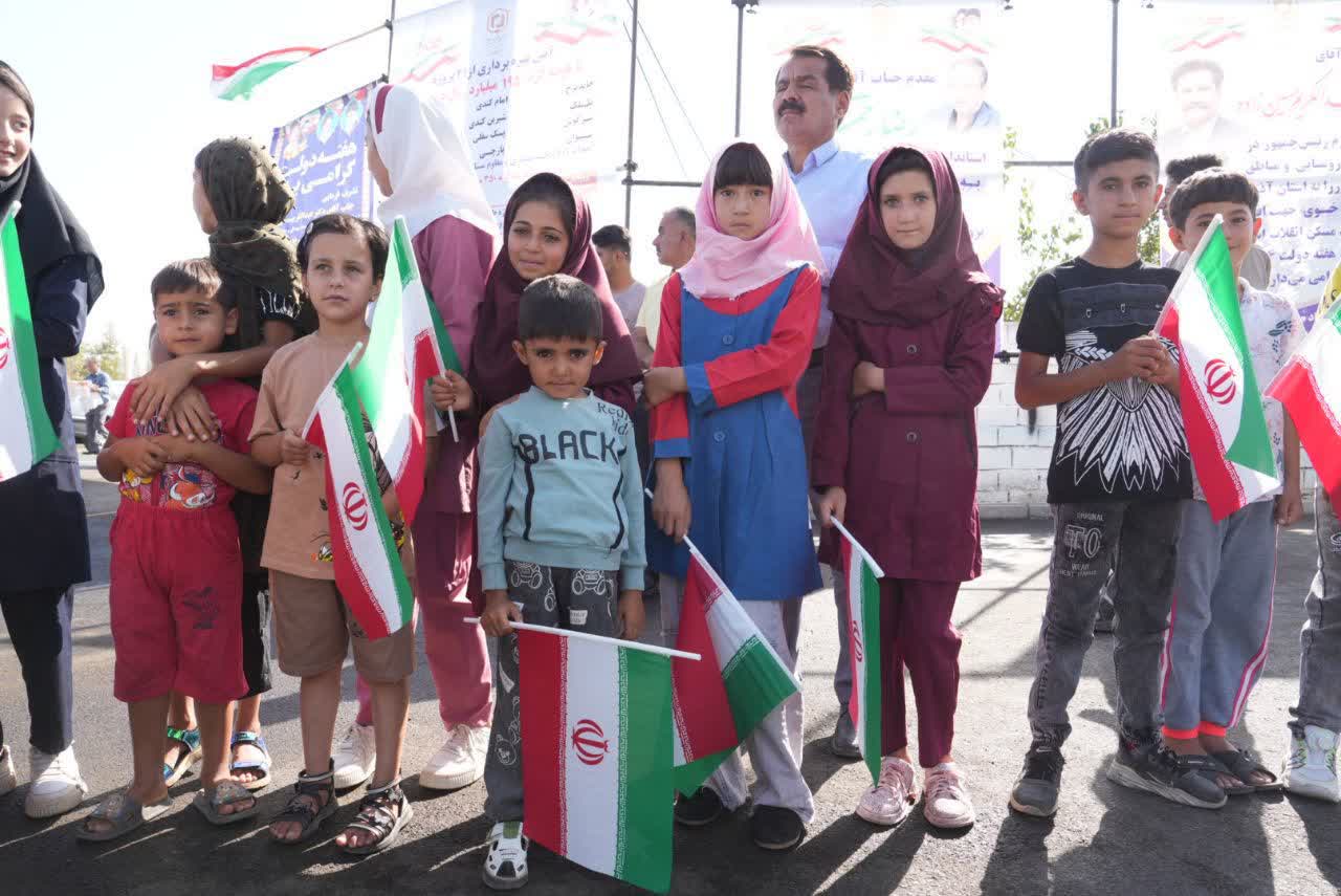 آلبوم تصویری / افتتاح 123 پروژه طرح هادی و آسفالت معابر روستایی در آذربایجانغربی