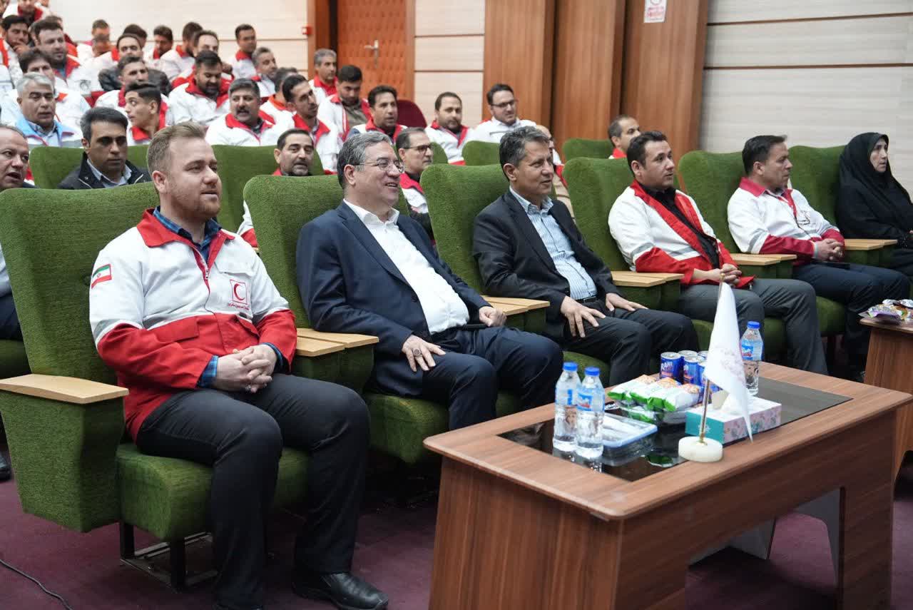 آلبوم تصویری / برگزاری مراسم تجلیل از رشادت‌های امدادگران جمعیت هلال احمر آذربایجان‌غربی