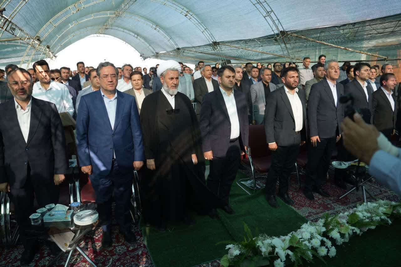 آغاز عملیات اجرایی پروژه بام شهر ارومیه + تصاویر