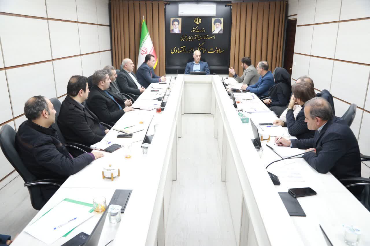 برگزاری جلسه کمیته اقدام مشترک تنظیم بازار آذربایجان‌غربی + تصاویر