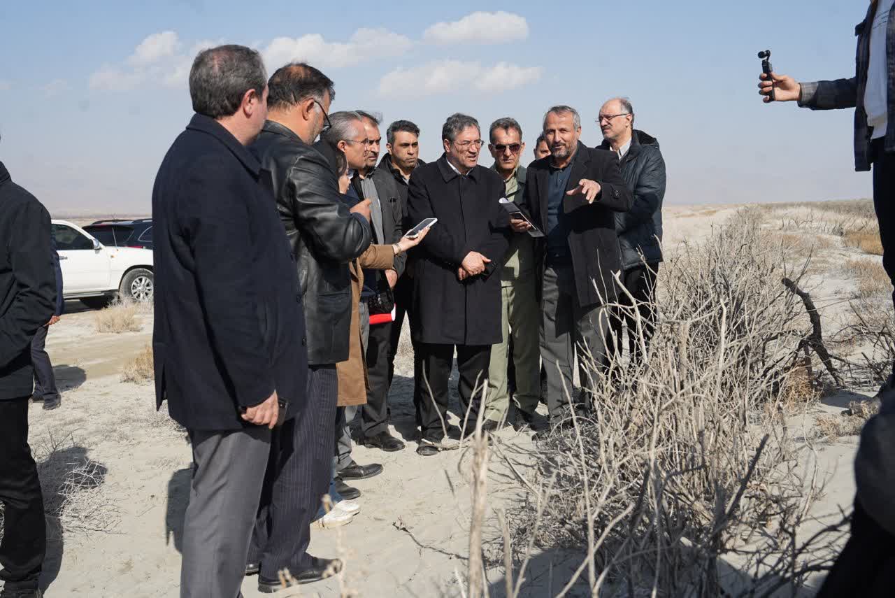 بازدید دبیر کارگروه ملی نجات دریاچه ارومیه از سایت تثبیت جبل کندی + تصاویر