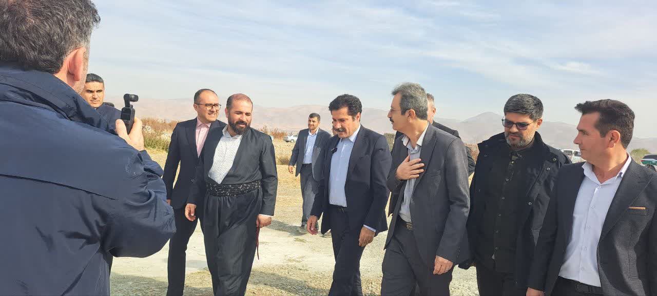 بررسی پروژههای عمرانی، آموزشی و خدماتی اشنویه در جریان سفر معاون رئیسجمهور + تصاویر