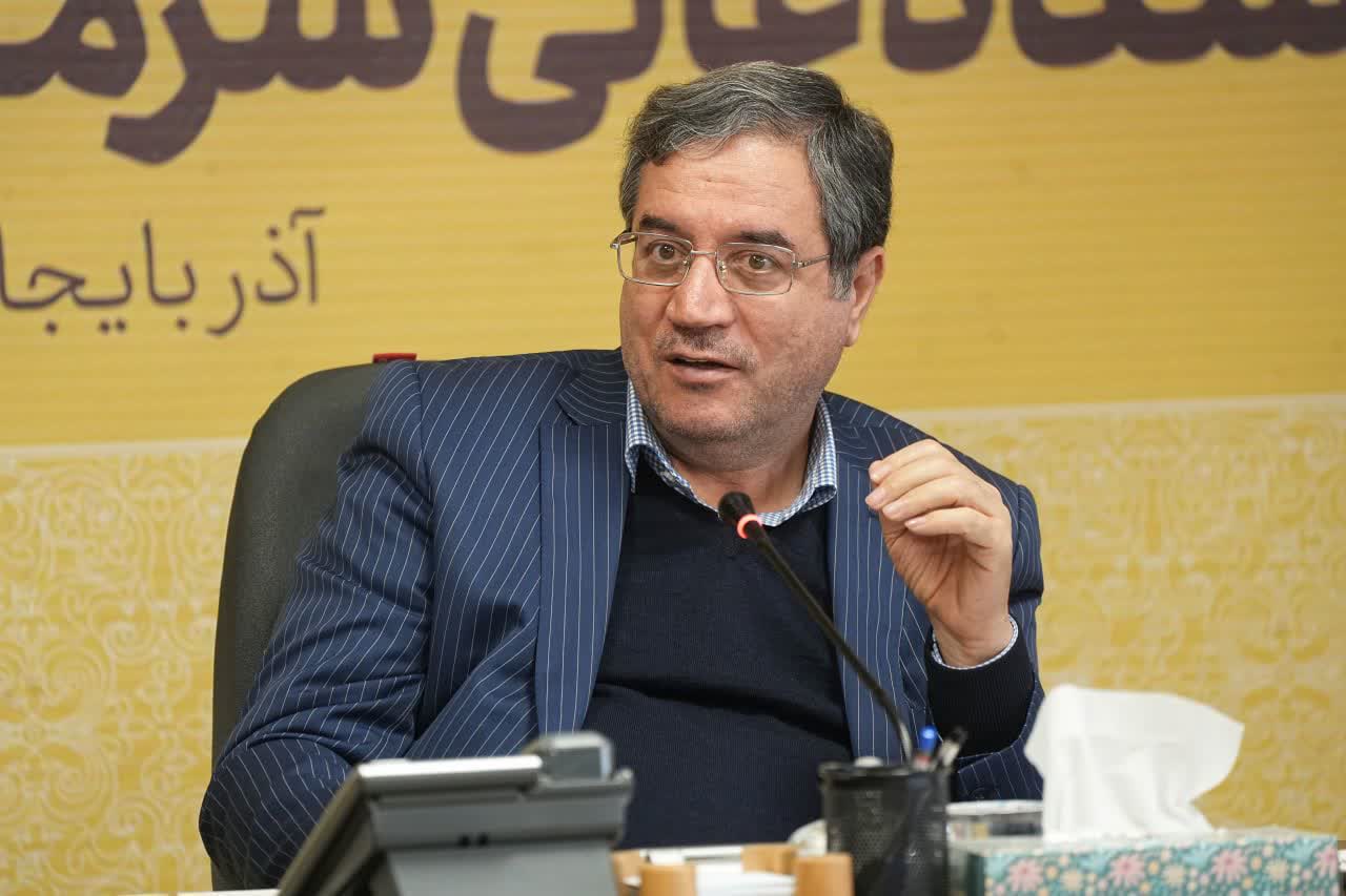 برگزاری جلسه ستاد عالی سرمایهگذاری و تولید استان با محوریت پروژههای شهری ارومیه + تصاویر