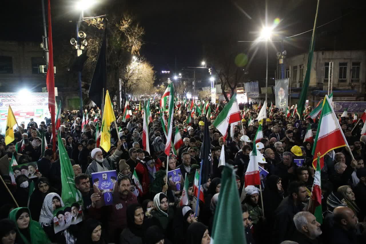 تداوم تجمعات شبانه مردم ارومیه + تصاویر