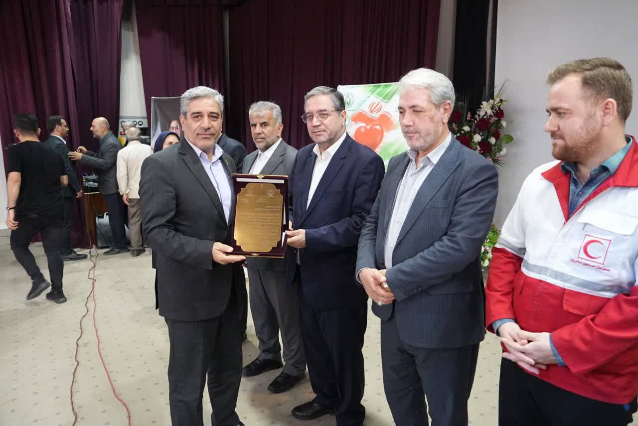 جشن عاطفهها در ارومیه به رنگ مهربانی درآمد + تصاویر