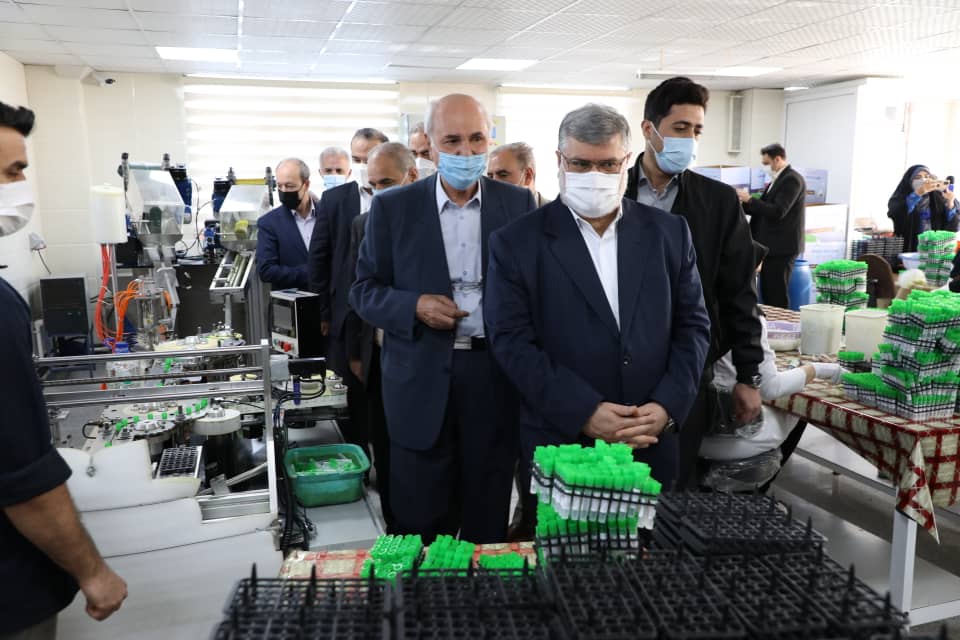 بازدید استاندار آذربایجان غربی از دو واحد دانش بنیان در ارومیه