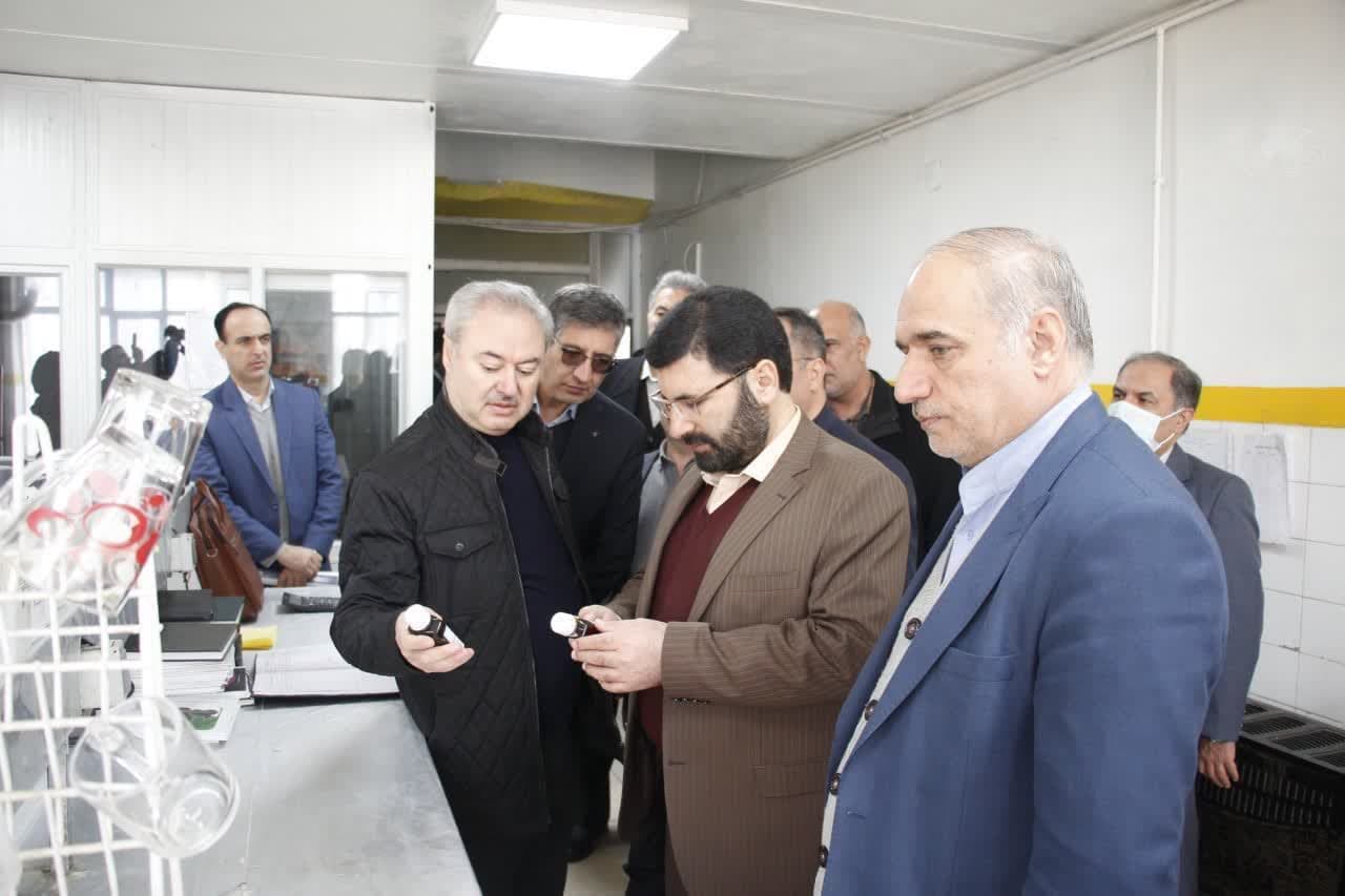 بازدید معاون هماهنگی امور اقتصادی استاندار آذربایجان غربی از سه شرکت تولیدی و صنعتی در ارومیه + تصاویر