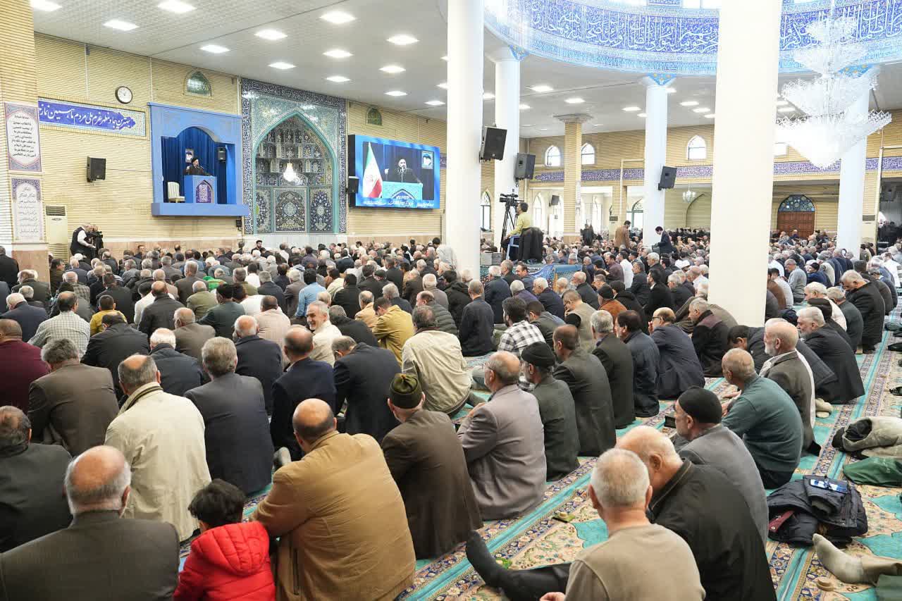 برگزاری آیین عبادی و سیاسی نماز جمعه ارومیه + تصاویر