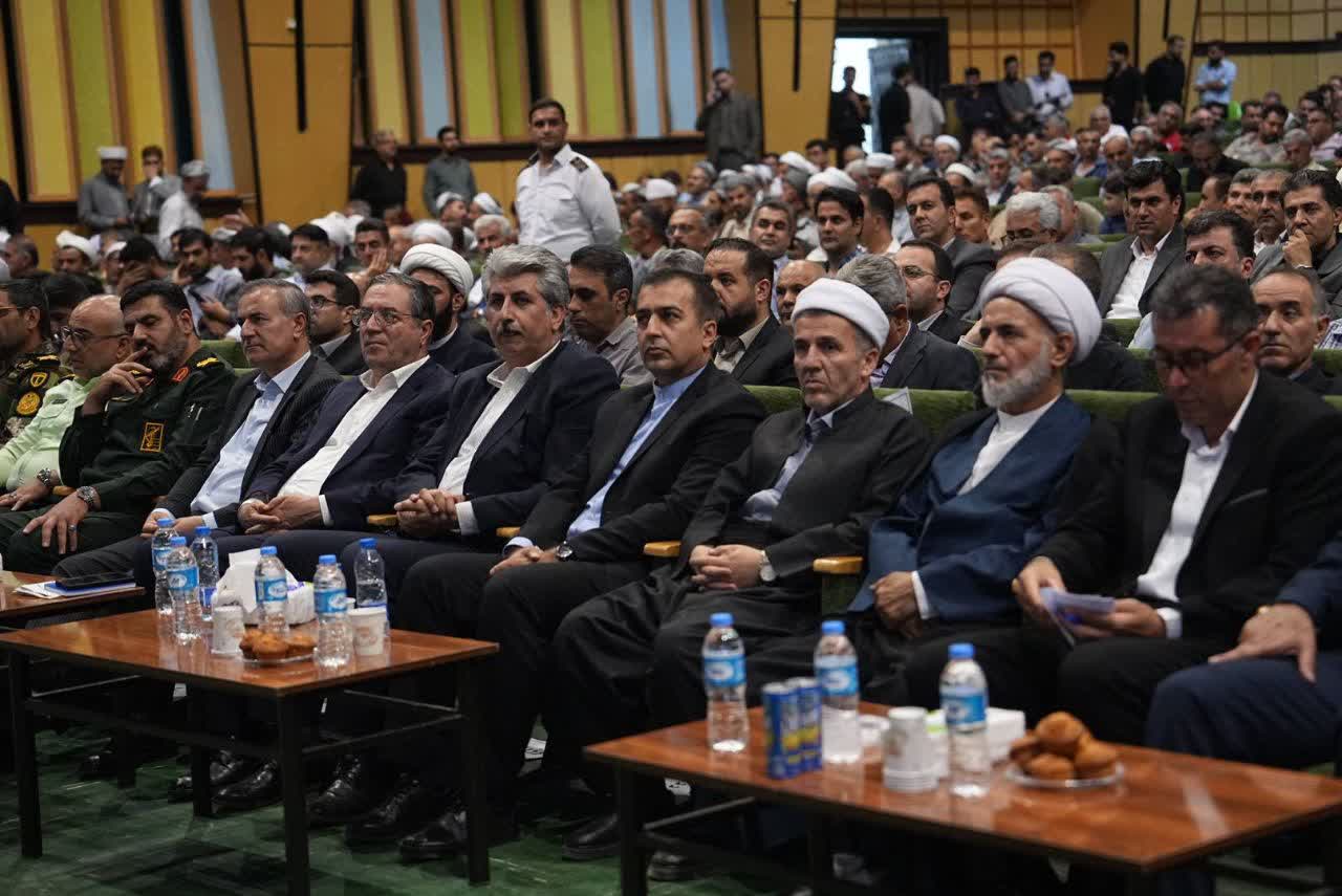 همایش هفته دولت و وحدت در مهاباد به صحنه همدلی تبدیل شد