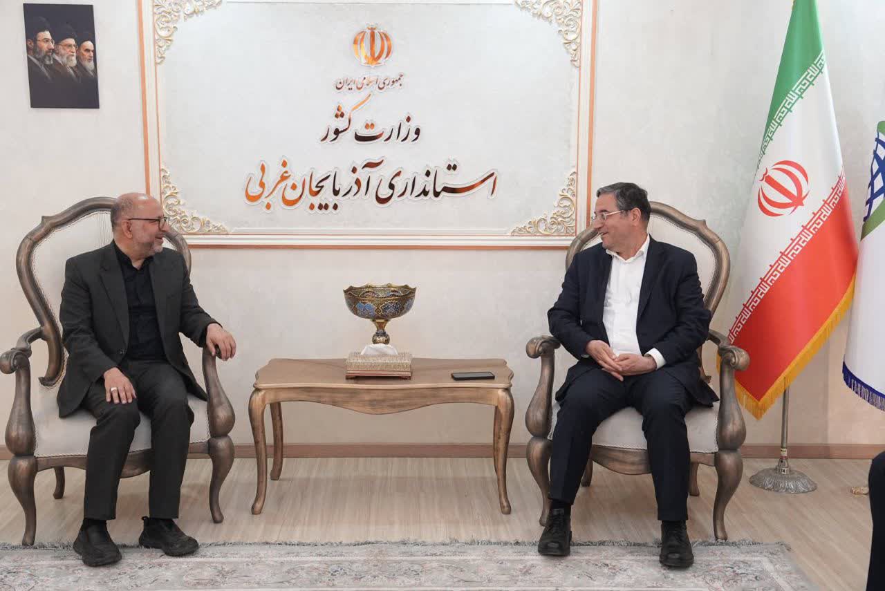 دیدار مدیرعامل بانک ملی و معاون وزیر اقتصادی و دارایی با استاندار آذربایجان‌غربی + تصاویر